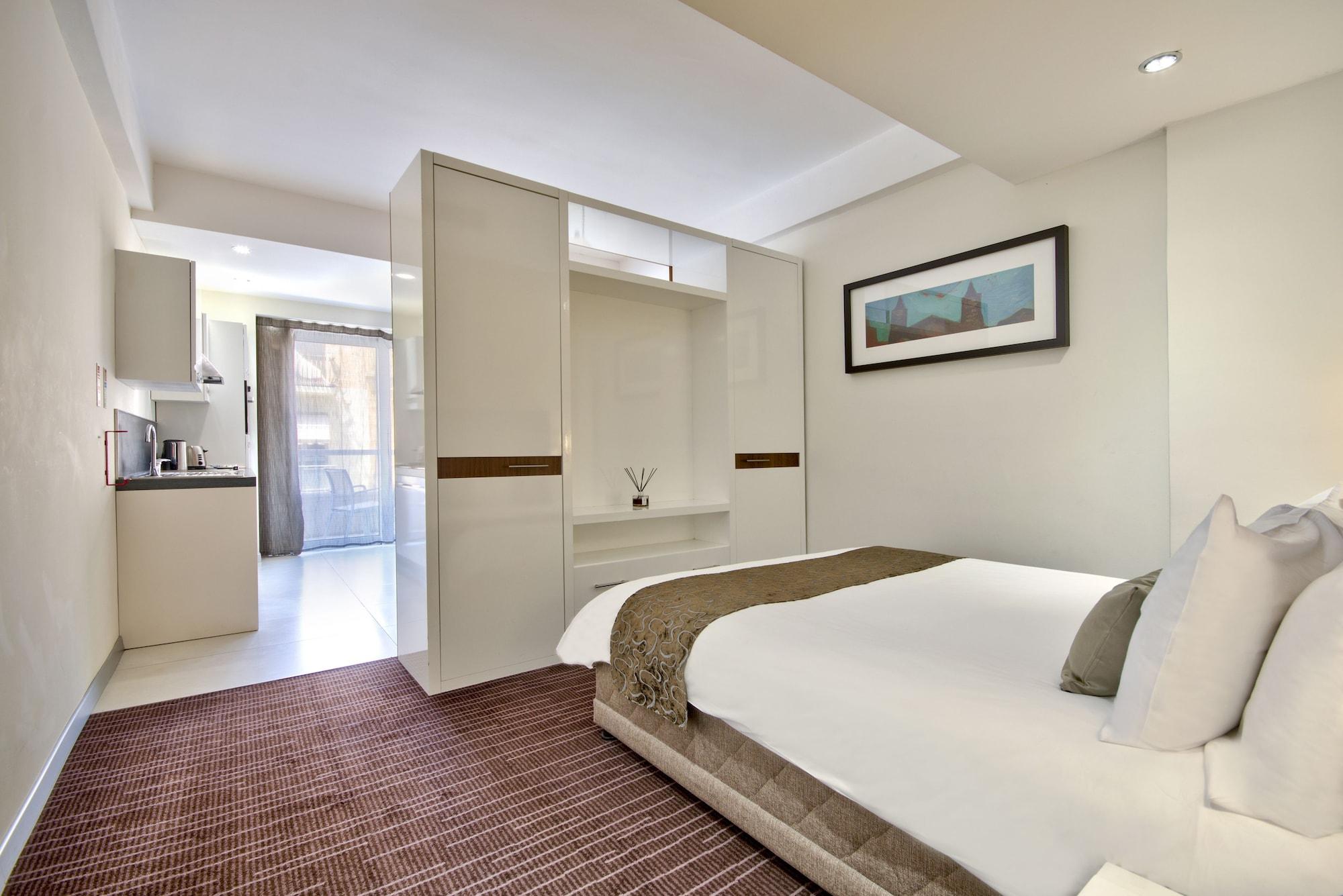The George, Urban Boutique Hotel 4*
