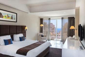 The George, Urban Boutique Hotel San Giuliano